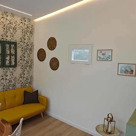 Galamares Nest
