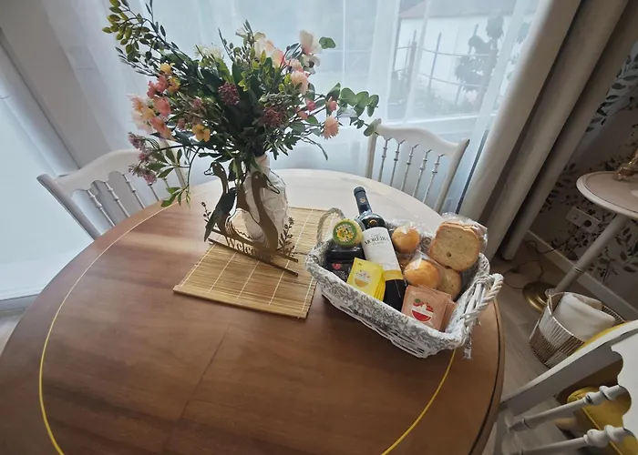 Galamares Nest *